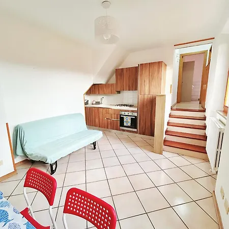 Apartament Conero-alba Al Mare-limone-2 Min Dal Mare *